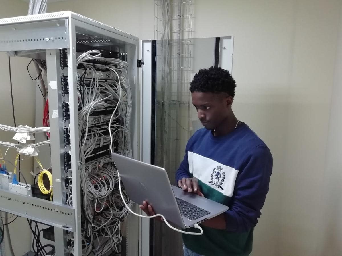 Man holding laptop