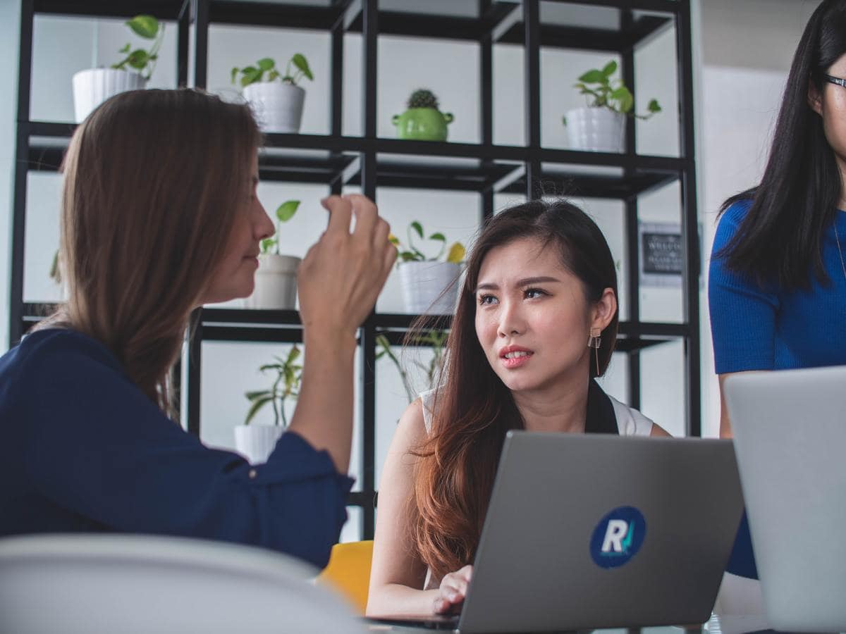 Women working on laptop