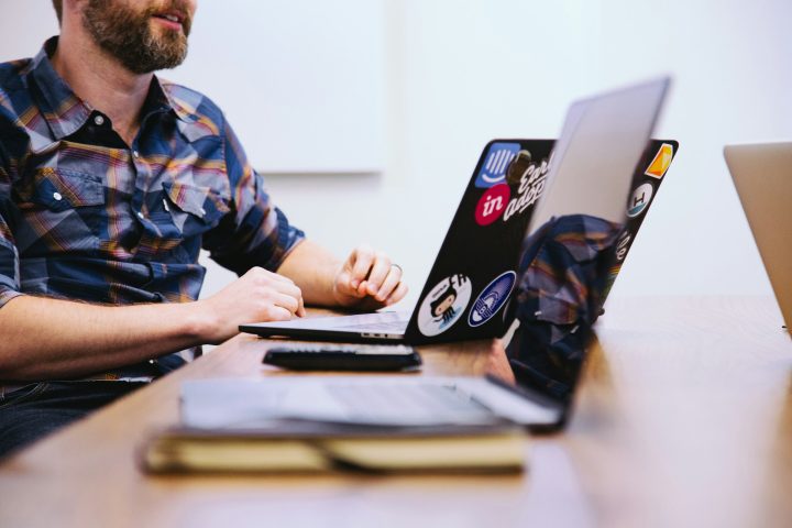 How an AI Landing Page Creator Speeds Up Your Workflow?