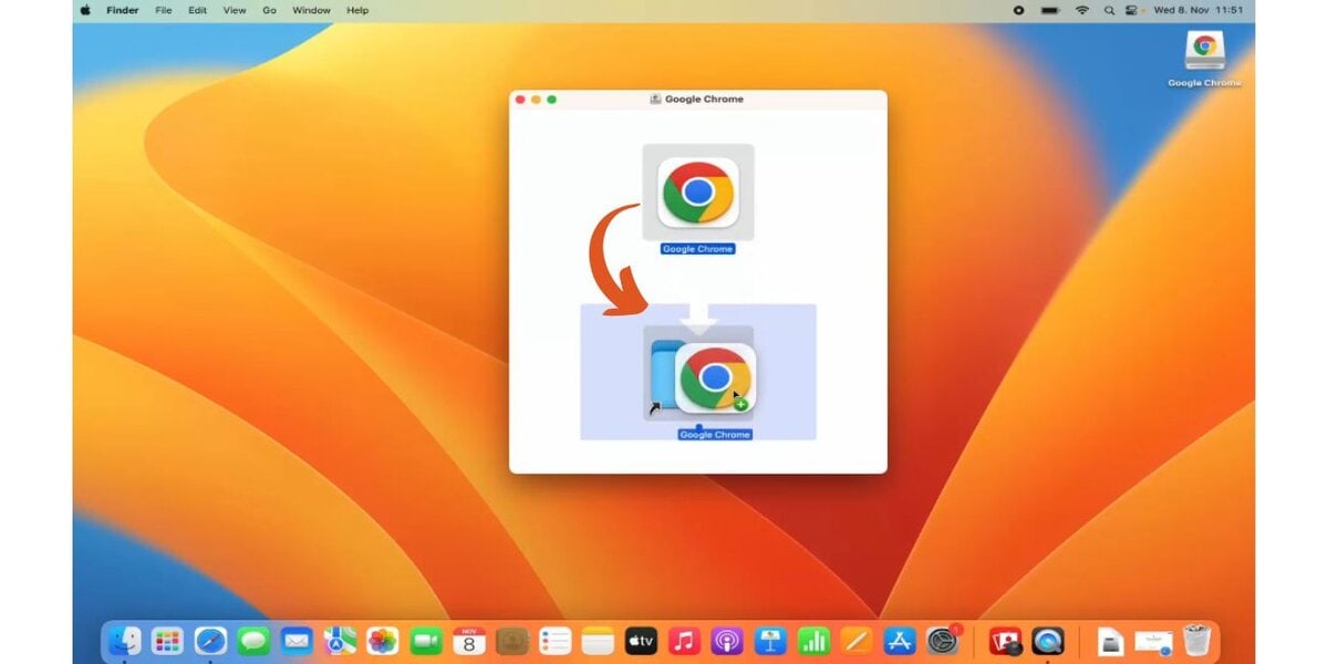 Drag the Chrome icon into the Applications folder.