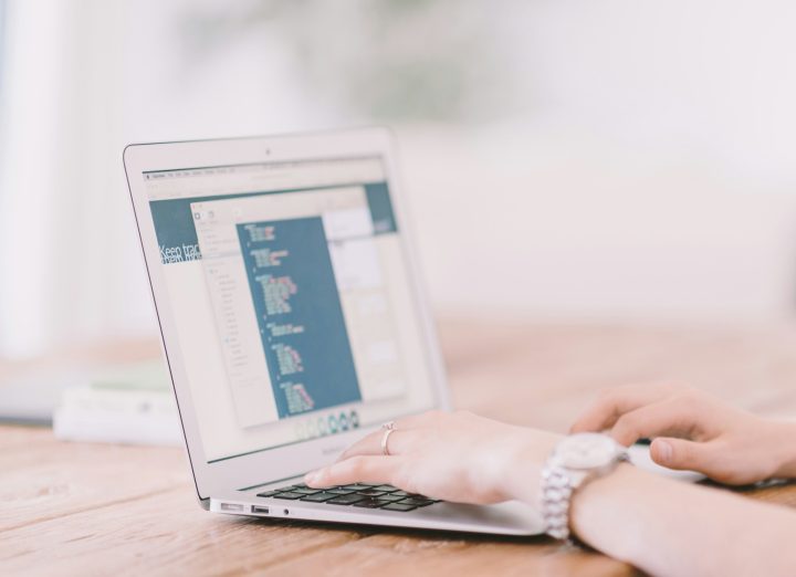 Writing with Purpose: Crafting Strong Thesis Statements and Body Paragraphs