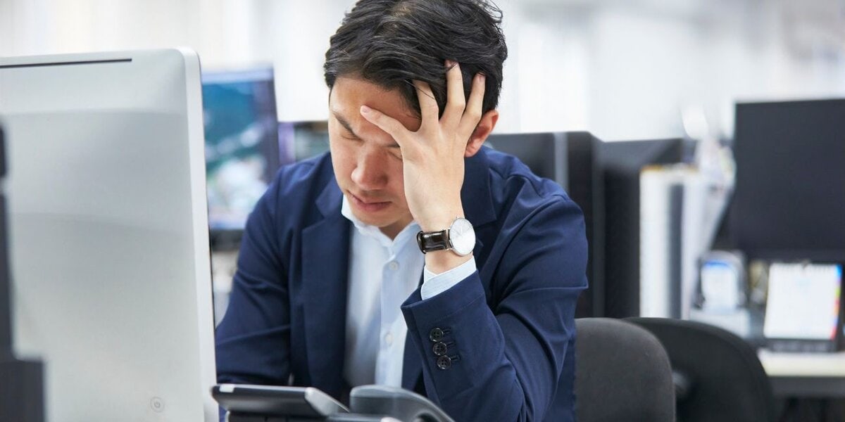 Can Headphones Really Dent Your Head? Myth or Fact